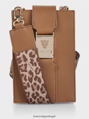 Marc Cain Bolsa Crossbody em um formato longitudinal Toffee brilhante acessório 4P8PV01499 Marc Cain Dresses